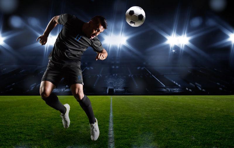 通过因地制 通过因地制