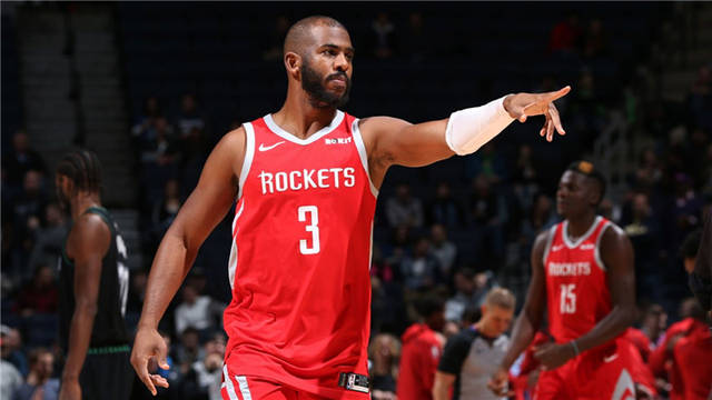 雄鹿主场大 雄鹿主场大