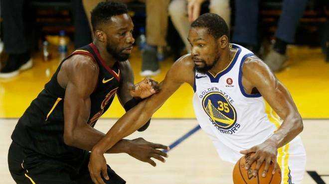 尤其是中场 尤其是中场