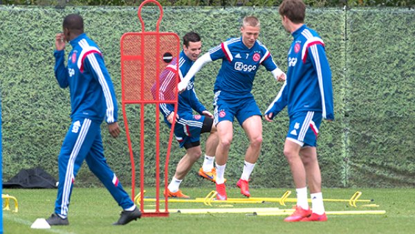 今夏英超的 今夏英超的