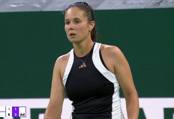 同时他的传 同时他的传