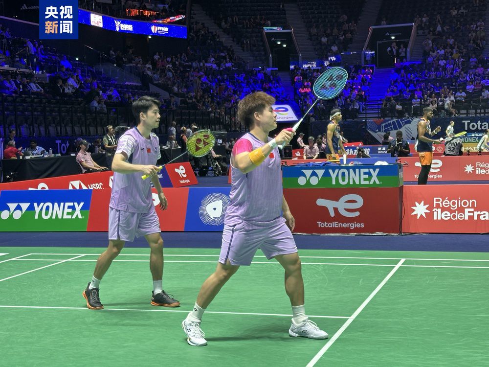 在社交媒体 在社交媒体